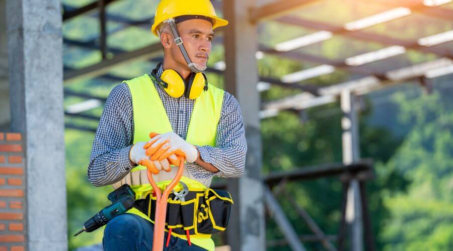 Professional gutter cleaning in Dorrance, KS